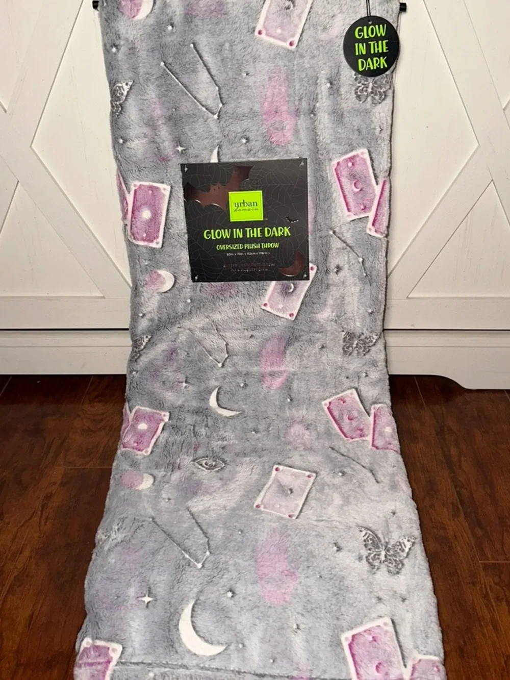 Glow in the Dark Tarot Card & Butterfly Plush Throw Blanket